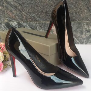 Marketplace & Online Shopping 134 Slim Heel High Heels