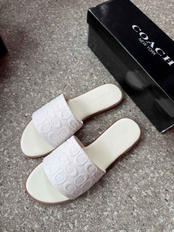hc quality comfort slippers