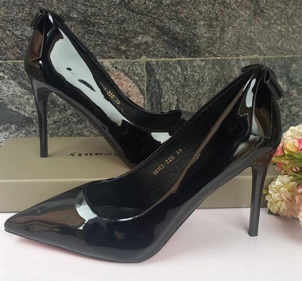 women’s pointed stiletto heels