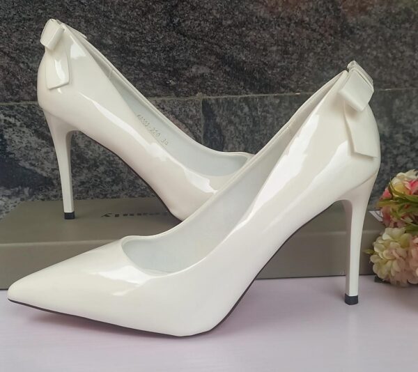 women’s pointed stiletto heels