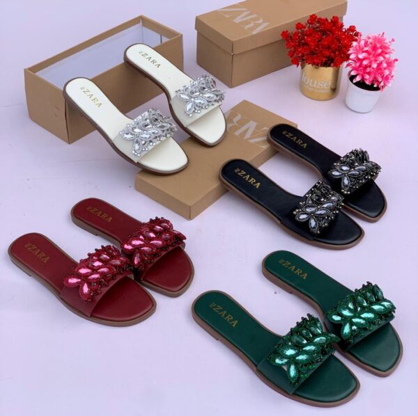 Chic Rhinestone Slip-On Slippers Chic Rhinestone Slip-On Slippers