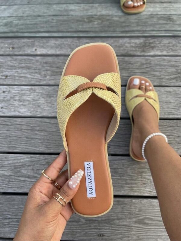 Ladies’ Fashion Slippers